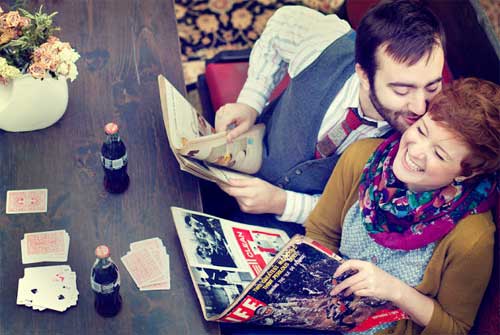 Engagement Picture Ideas: 12 Romantic Setups